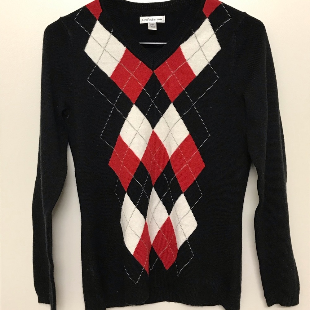 Croft & Barrow v-neck argyle sweater
